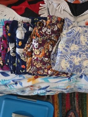 Adorable LulaRoe Disney Character Leggings One Size